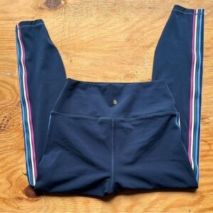 SPIRITUAL GANGSTER SIDE STRIPE LEGGINGS SIZE MEDIUM NWOT